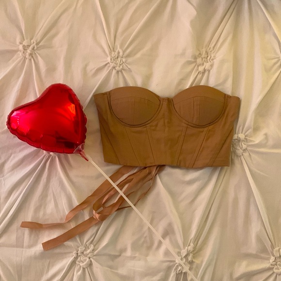 💗Backless cropped corset - Picture 3 of 5